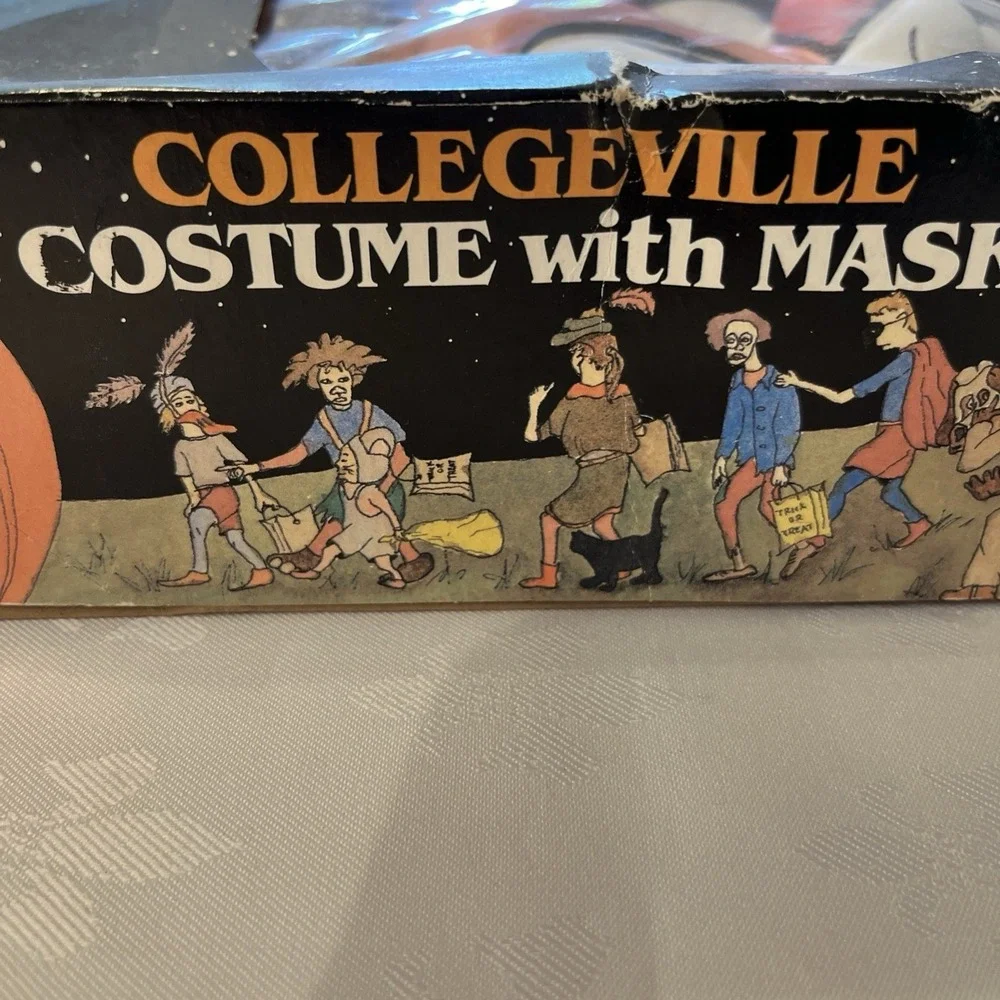 Collegeville Babs Bunny Tiny Toons Adventure Halloween Costume Original Box 1990